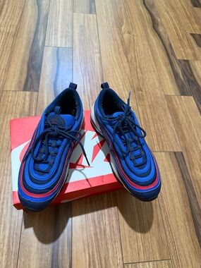 Nike AIR MAX 97’ Blue and Red Wave-Pattern Running Shoes